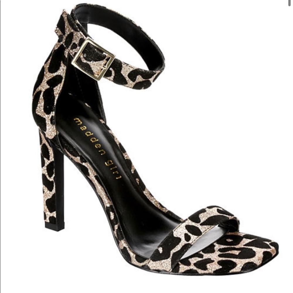 MADDEN GIRL WOMENS ARA - GOLD Sz 7.5 NWOT